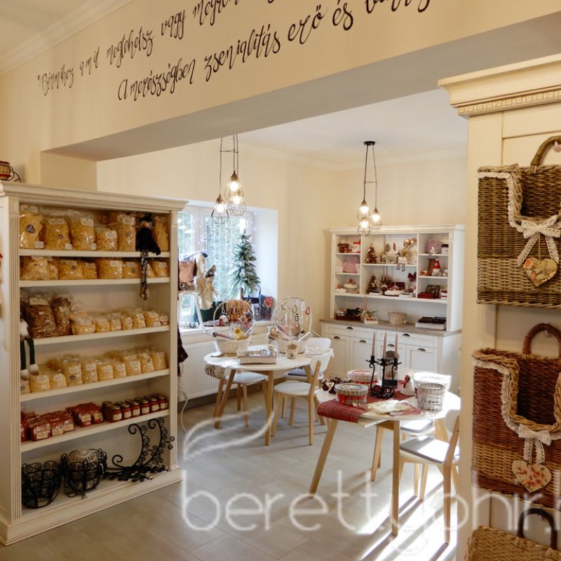 Megnyílt az Apáti Ízek Kereskedőház 25